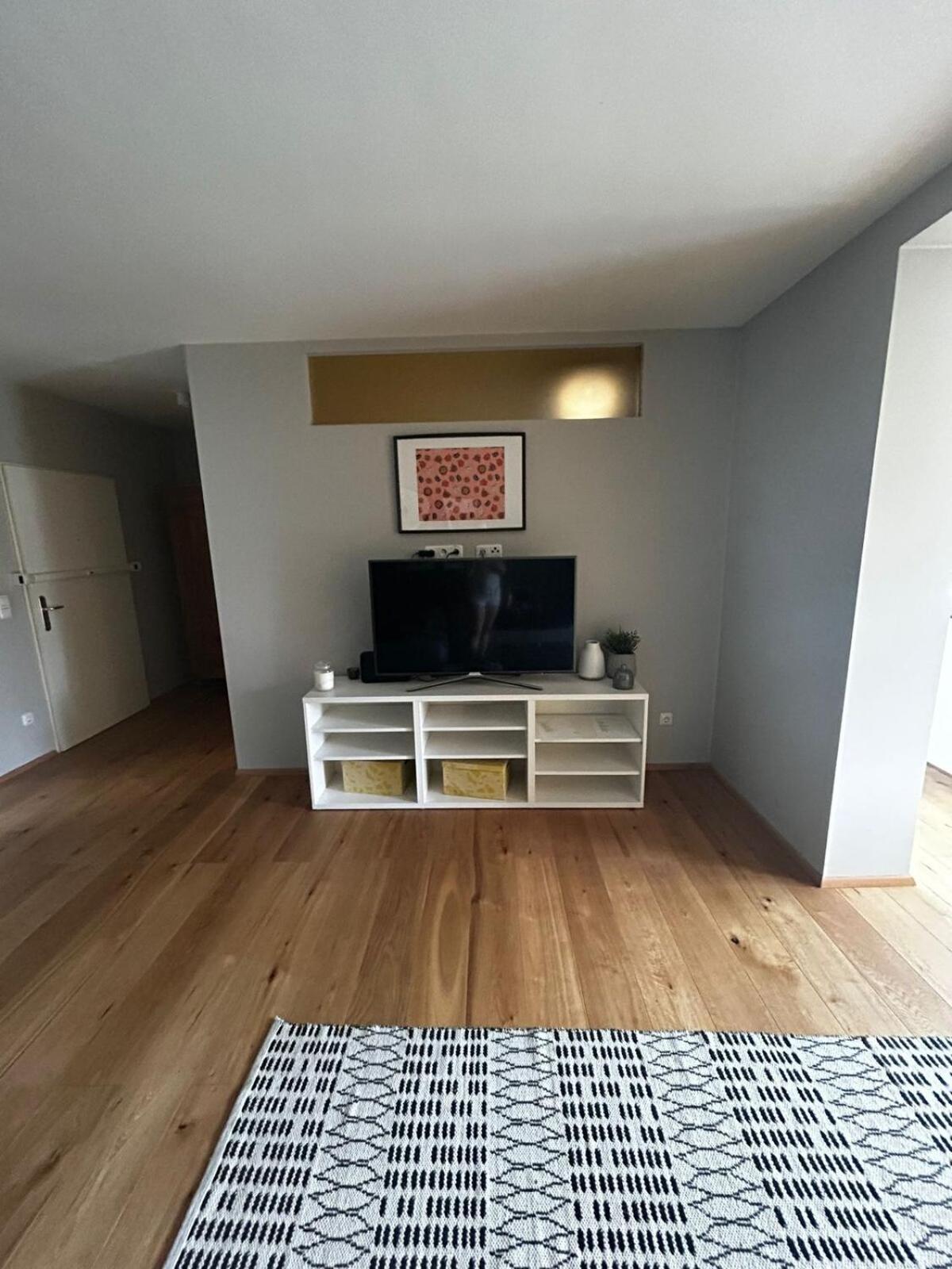 Modern Oasis Of Peace With Garden, Public Transport *