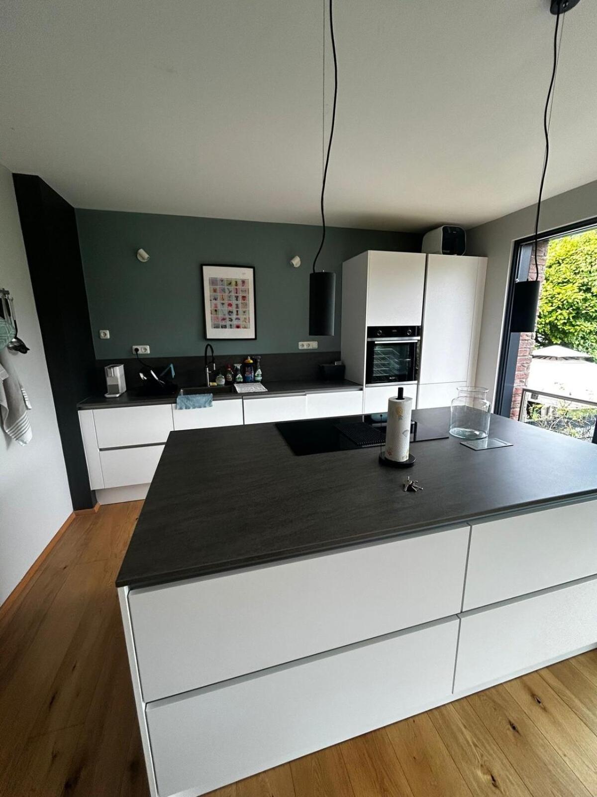 Modern Oasis Of Peace With Garden, Public Transport Dusseldorf