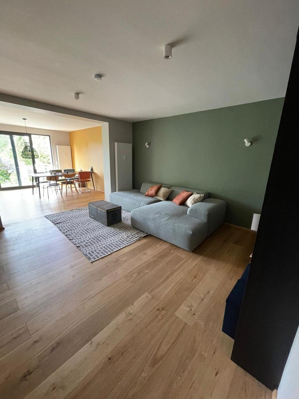 Apartment Modern Oasis Of Peace With Garden, Public Transport *